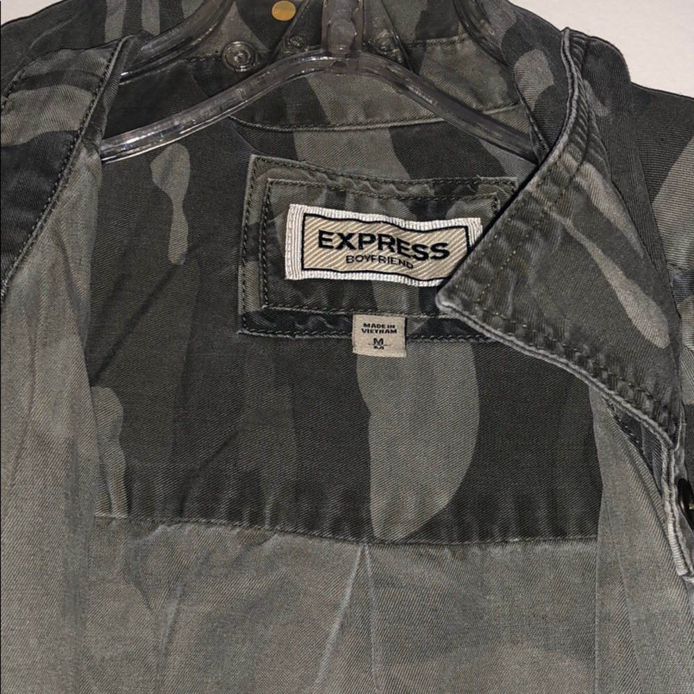 Express Camo - Picture 2 of 2